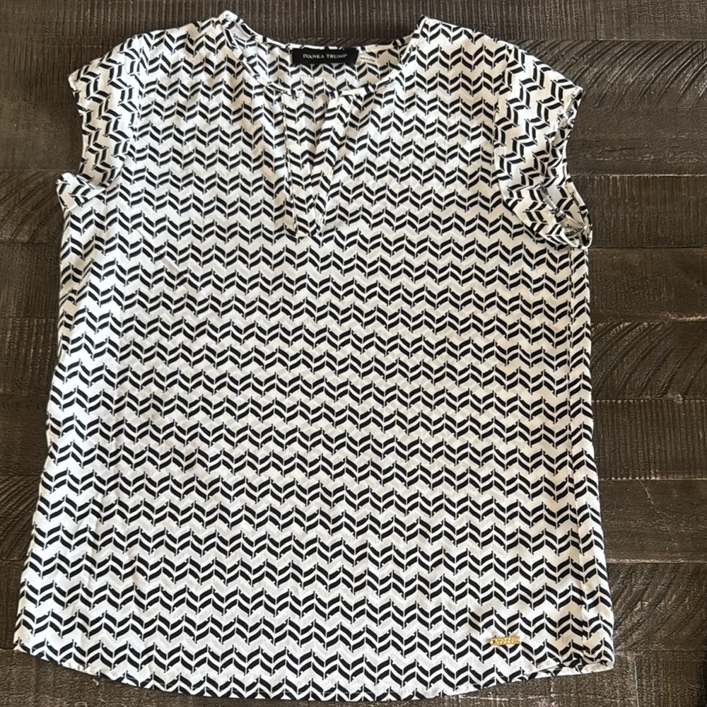 Ivanka Trump Black and White Fitted Blouse with Mandarin Collar